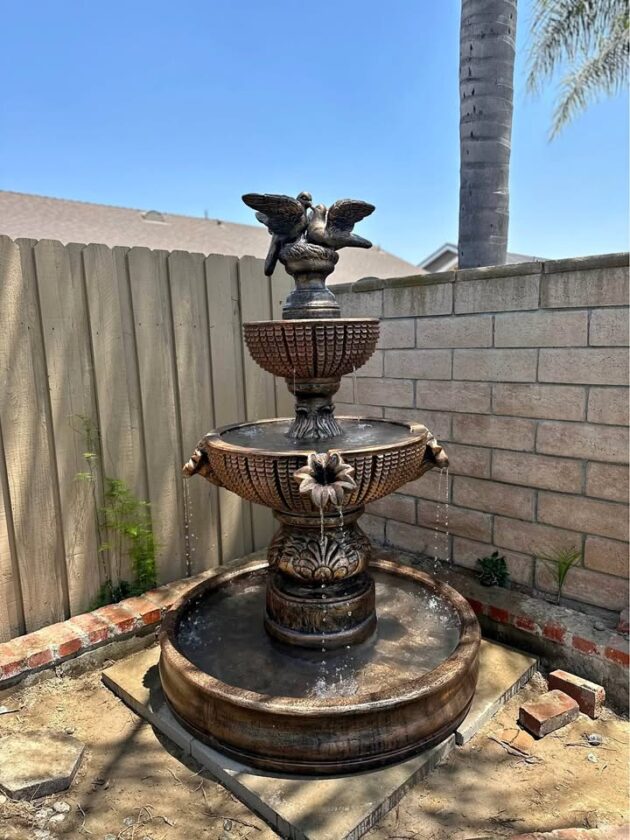 The Birds Fountain
